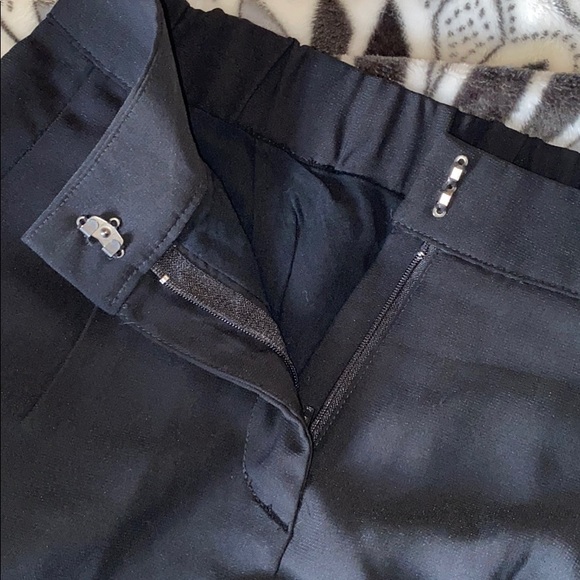 Crochet Detail Satin Shorts - Picture 3 of 4